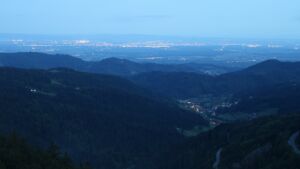 Dieses Bild zeigt eine Webcam-Aufnahme vom Achertal, aufgenommen am Mittwoch, den 06.05.2026 um 05:20 Uhr. Die Temperatur betrug 7°C.