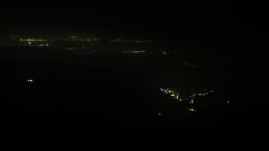 Dieses Bild zeigt eine Webcam-Aufnahme vom Achertal, aufgenommen am Mittwoch, den 24.12.2025 um 03:30 Uhr. Die Temperatur betrug -2.6°C.