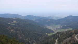 Dieses Bild zeigt eine Webcam-Aufnahme vom Achertal, aufgenommen am Donnerstag, den 16.04.2026 um 09:20 Uhr. Die Temperatur betrug 9.3°C.