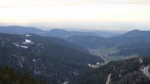 Dieses Bild zeigt eine Webcam-Aufnahme vom Achertal, aufgenommen am Freitag, den 03.04.2026 um 18:40 Uhr. Die Temperatur betrug 6.1°C.