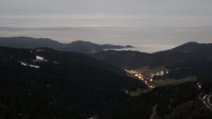 Dieses Bild zeigt eine Webcam-Aufnahme vom Achertal, aufgenommen am Samstag, den 31.01.2026 um 23:00 Uhr. Die Temperatur betrug 3°C.