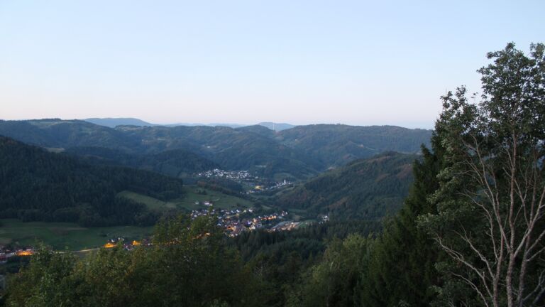 Dieses Bild zeigt eine Webcam-Aufnahme vom Achertal, aufgenommen am Samstag, den 26.09.2026 um 06:50 Uhr. Die Temperatur betrug 15.8°C.