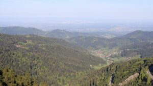 Dieses Bild zeigt eine Webcam-Aufnahme vom Achertal, aufgenommen am Mittwoch, den 29.04.2026 um 08:30 Uhr. Die Temperatur betrug 8.6°C.