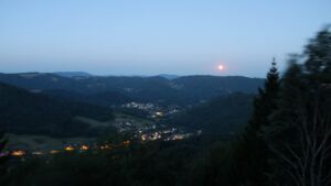 Dieses Bild zeigt eine Webcam-Aufnahme vom Achertal, aufgenommen am Mittwoch, den 29.07.2026 um 05:10 Uhr. Die Temperatur betrug 23°C.