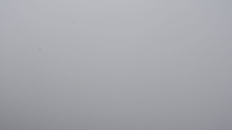 Dieses Bild zeigt eine Webcam-Aufnahme vom Achertal, aufgenommen am Donnerstag, den 21.08.2025 um 13:40 Uhr. Die Temperatur betrug 14.2°C.