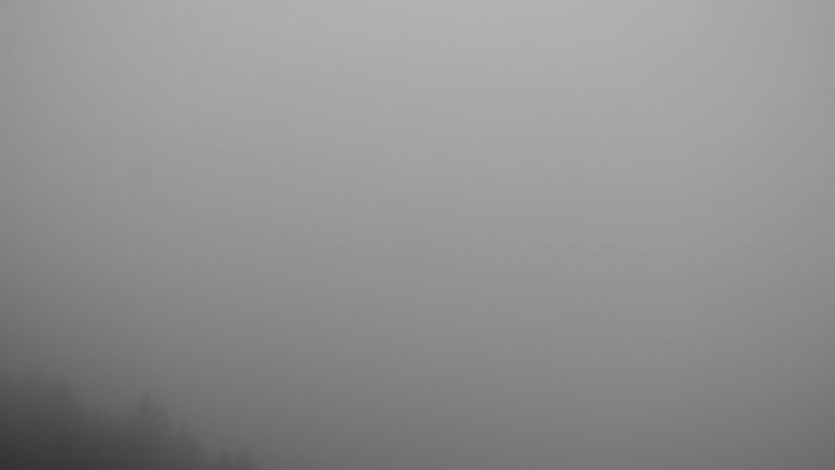 Dieses Bild zeigt eine Webcam-Aufnahme vom Achertal, aufgenommen am Dienstag, den 23.09.2025 um 18:50 Uhr. Die Temperatur betrug 6.1°C.
