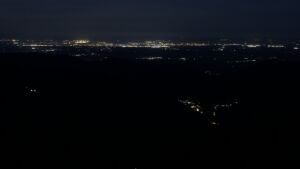 Dieses Bild zeigt eine Webcam-Aufnahme vom Achertal, aufgenommen am Samstag, den 02.05.2026 um 04:50 Uhr. Die Temperatur betrug 13.8°C.