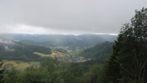 Dieses Bild zeigt eine Webcam-Aufnahme vom Achertal, aufgenommen am Mittwoch, den 03.06.2026 um 06:40 Uhr. Die Temperatur betrug 9.7°C.