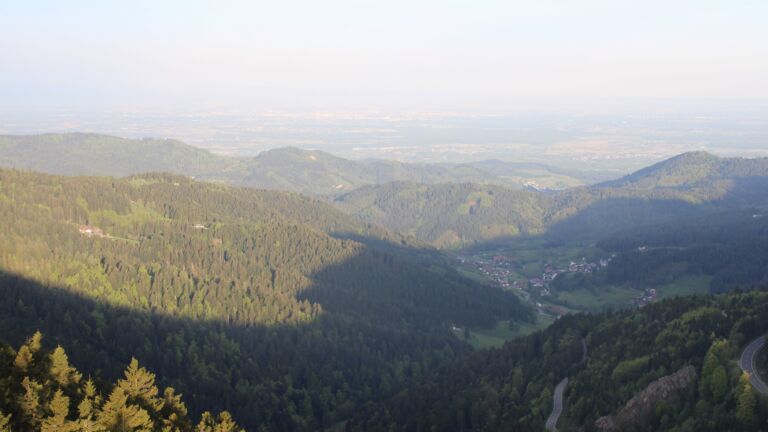 Dieses Bild zeigt eine Webcam-Aufnahme vom Achertal, aufgenommen am Mittwoch, den 29.04.2026 um 07:10 Uhr. Die Temperatur betrug 6.7°C.