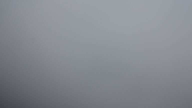 Dieses Bild zeigt eine Webcam-Aufnahme vom Achertal, aufgenommen am Montag, den 11.05.2026 um 19:30 Uhr. Die Temperatur betrug 2.5°C.