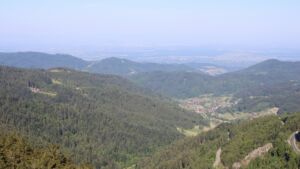 Dieses Bild zeigt eine Webcam-Aufnahme vom Achertal, aufgenommen am Montag, den 19.05.2025 um 09:10 Uhr. Die Temperatur betrug 11.5°C.