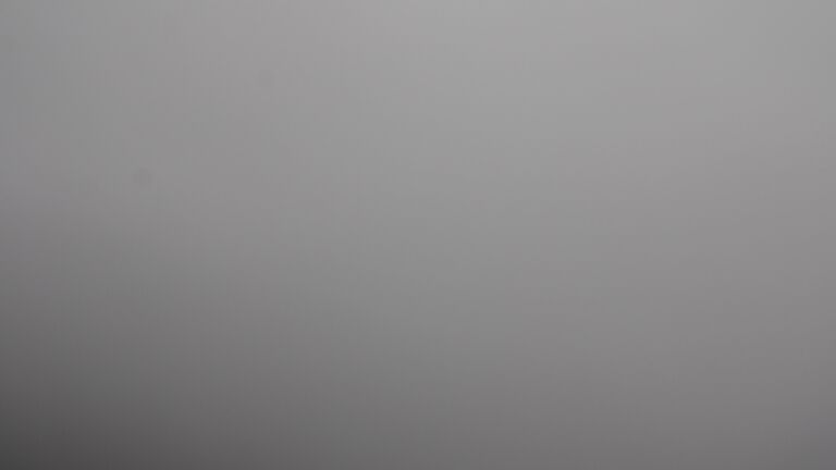 Dieses Bild zeigt eine Webcam-Aufnahme vom Achertal, aufgenommen am Dienstag, den 21.10.2025 um 09:30 Uhr. Die Temperatur betrug 7.4°C.
