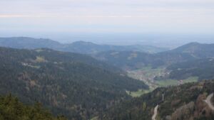 Dieses Bild zeigt eine Webcam-Aufnahme vom Achertal, aufgenommen am Donnerstag, den 16.04.2026 um 08:20 Uhr. Die Temperatur betrug 7.9°C.