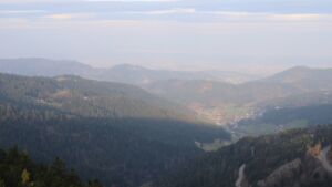 Dieses Bild zeigt eine Webcam-Aufnahme vom Achertal, aufgenommen am Mittwoch, den 25.03.2026 um 07:20 Uhr. Die Temperatur betrug 4.8°C.