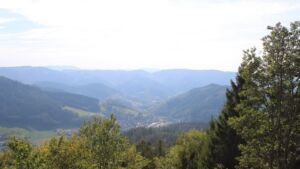 Dieses Bild zeigt eine Webcam-Aufnahme vom Achertal, aufgenommen am Mittwoch, den 30.09.2026 um 15:30 Uhr. Die Temperatur betrug 29°C.