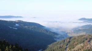 Dieses Bild zeigt eine Webcam-Aufnahme vom Achertal, aufgenommen am Montag, den 19.01.2026 um 10:40 Uhr. Die Temperatur betrug 7.2°C.