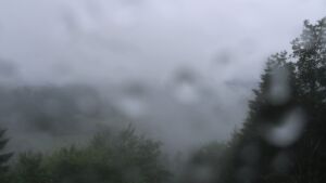 Dieses Bild zeigt eine Webcam-Aufnahme vom Achertal, aufgenommen am Dienstag, den 09.06.2026 um 08:50 Uhr. Die Temperatur betrug 9.8°C.