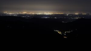 Dieses Bild zeigt eine Webcam-Aufnahme vom Achertal, aufgenommen am Mittwoch, den 02.07.2025 um 03:10 Uhr. Die Temperatur betrug 23.7°C.