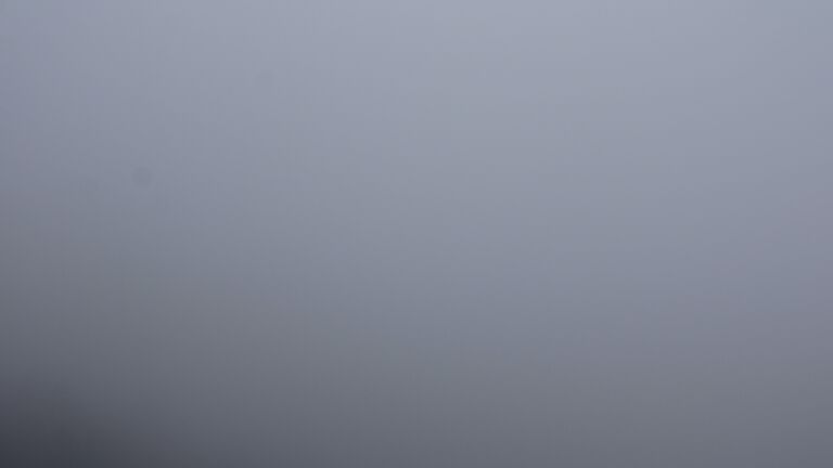 Dieses Bild zeigt eine Webcam-Aufnahme vom Achertal, aufgenommen am Montag, den 27.10.2025 um 13:10 Uhr. Die Temperatur betrug 3.4°C.