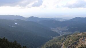 Dieses Bild zeigt eine Webcam-Aufnahme vom Achertal, aufgenommen am Samstag, den 07.02.2026 um 15:30 Uhr. Die Temperatur betrug 8.9°C.