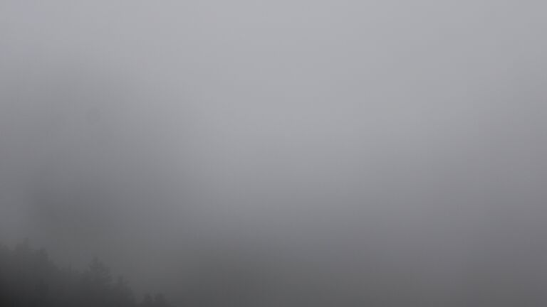 Dieses Bild zeigt eine Webcam-Aufnahme vom Achertal, aufgenommen am Samstag, den 25.10.2025 um 08:50 Uhr. Die Temperatur betrug 3.4°C.