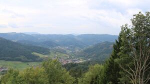 Dieses Bild zeigt eine Webcam-Aufnahme vom Achertal, aufgenommen am Donnerstag, den 24.09.2026 um 14:00 Uhr. Die Temperatur betrug 19.1°C.