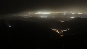 Dieses Bild zeigt eine Webcam-Aufnahme vom Achertal, aufgenommen am Mittwoch, den 11.02.2026 um 21:00 Uhr. Die Temperatur betrug 2.8°C.