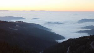 Dieses Bild zeigt eine Webcam-Aufnahme vom Achertal, aufgenommen am Montag, den 29.12.2025 um 16:40 Uhr. Die Temperatur betrug 4°C.