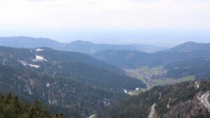 Dieses Bild zeigt eine Webcam-Aufnahme vom Achertal, aufgenommen am Freitag, den 03.04.2026 um 16:20 Uhr. Die Temperatur betrug 6.2°C.