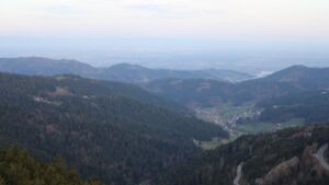 Dieses Bild zeigt eine Webcam-Aufnahme vom Achertal, aufgenommen am Donnerstag, den 09.04.2026 um 07:10 Uhr. Die Temperatur betrug 11.1°C.