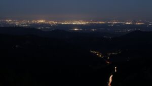 Dieses Bild zeigt eine Webcam-Aufnahme vom Achertal, aufgenommen am Dienstag, den 07.04.2026 um 06:00 Uhr. Die Temperatur betrug 6.1°C.