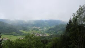 Dieses Bild zeigt eine Webcam-Aufnahme vom Achertal, aufgenommen am Freitag, den 15.05.2026 um 09:00 Uhr. Die Temperatur betrug 4°C.