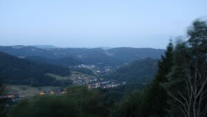 Dieses Bild zeigt eine Webcam-Aufnahme vom Achertal, aufgenommen am Dienstag, den 11.08.2026 um 05:40 Uhr. Die Temperatur betrug 19.7°C.