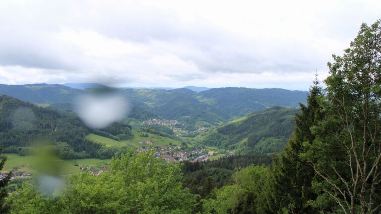 Dieses Bild zeigt eine Webcam-Aufnahme vom Achertal, aufgenommen am Donnerstag, den 14.05.2026 um 11:00 Uhr. Die Temperatur betrug 5.4°C.