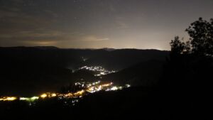 Dieses Bild zeigt eine Webcam-Aufnahme vom Achertal, aufgenommen am Mittwoch, den 16.09.2026 um 23:00 Uhr. Die Temperatur betrug 12.6°C.