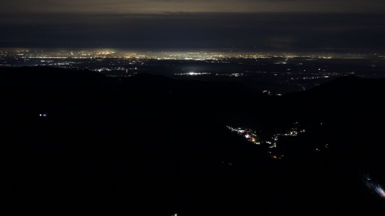 Dieses Bild zeigt eine Webcam-Aufnahme vom Achertal, aufgenommen am Mittwoch, den 03.12.2025 um 06:50 Uhr. Die Temperatur betrug 4.6°C.