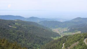 Dieses Bild zeigt eine Webcam-Aufnahme vom Achertal, aufgenommen am Sonntag, den 10.05.2026 um 11:30 Uhr. Die Temperatur betrug 17.2°C.