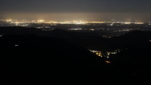 Dieses Bild zeigt eine Webcam-Aufnahme vom Achertal, aufgenommen am Mittwoch, den 08.04.2026 um 04:00 Uhr. Die Temperatur betrug 8.1°C.