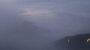 Dieses Bild zeigt eine Webcam-Aufnahme vom Achertal, aufgenommen am Samstag, den 13.12.2025 um 17:10 Uhr. Die Temperatur betrug 6.6°C.