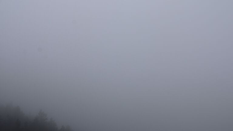 Dieses Bild zeigt eine Webcam-Aufnahme vom Achertal, aufgenommen am Mittwoch, den 22.10.2025 um 12:10 Uhr. Die Temperatur betrug 8.4°C.