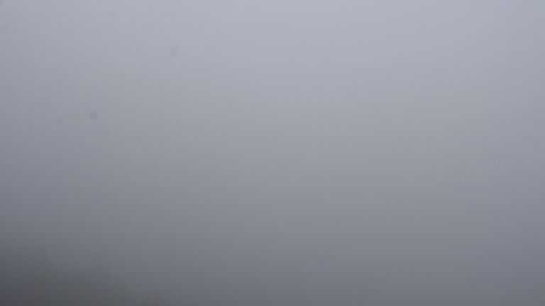 Dieses Bild zeigt eine Webcam-Aufnahme vom Achertal, aufgenommen am Dienstag, den 23.09.2025 um 11:50 Uhr. Die Temperatur betrug 4.9°C.