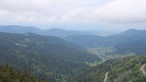 Dieses Bild zeigt eine Webcam-Aufnahme vom Achertal, aufgenommen am Dienstag, den 05.05.2026 um 12:10 Uhr. Die Temperatur betrug 11.5°C.