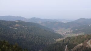 Dieses Bild zeigt eine Webcam-Aufnahme vom Achertal, aufgenommen am Samstag, den 07.03.2026 um 08:30 Uhr. Die Temperatur betrug 8.8°C.