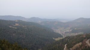 Dieses Bild zeigt eine Webcam-Aufnahme vom Achertal, aufgenommen am Samstag, den 07.03.2026 um 07:50 Uhr. Die Temperatur betrug 9.3°C.