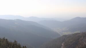 Dieses Bild zeigt eine Webcam-Aufnahme vom Achertal, aufgenommen am Mittwoch, den 04.03.2026 um 16:50 Uhr. Die Temperatur betrug 9°C.