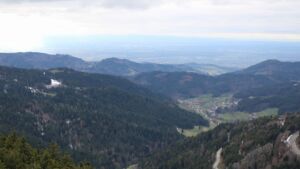 Dieses Bild zeigt eine Webcam-Aufnahme vom Achertal, aufgenommen am Samstag, den 04.04.2026 um 17:40 Uhr. Die Temperatur betrug 7.8°C.