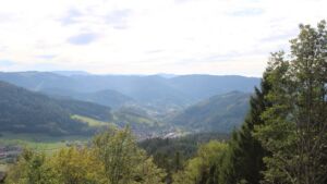Dieses Bild zeigt eine Webcam-Aufnahme vom Achertal, aufgenommen am Freitag, den 16.10.2026 um 15:30 Uhr. Die Temperatur betrug 21°C.