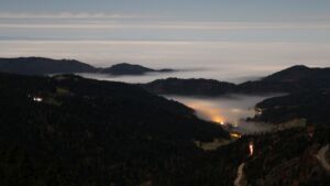 Dieses Bild zeigt eine Webcam-Aufnahme vom Achertal, aufgenommen am Samstag, den 08.11.2025 um 03:00 Uhr. Die Temperatur betrug 7°C.