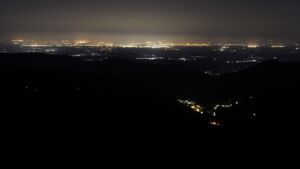 Dieses Bild zeigt eine Webcam-Aufnahme vom Achertal, aufgenommen am Mittwoch, den 02.07.2025 um 02:30 Uhr. Die Temperatur betrug 23.7°C.