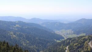 Dieses Bild zeigt eine Webcam-Aufnahme vom Achertal, aufgenommen am Mittwoch, den 22.04.2026 um 16:10 Uhr. Die Temperatur betrug 9.2°C.